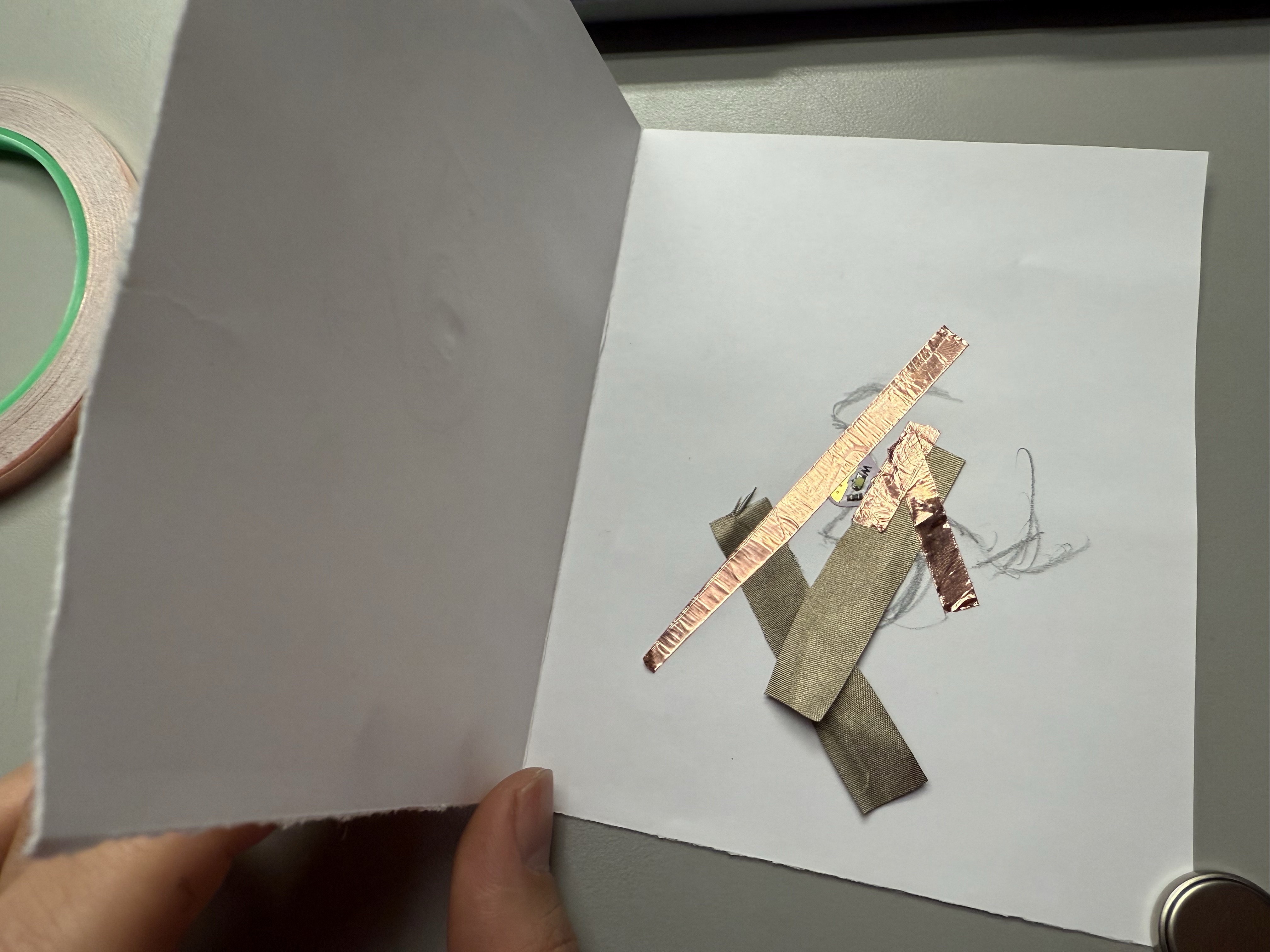 Innovative (for me) application of copper tape+Conductive fabric.