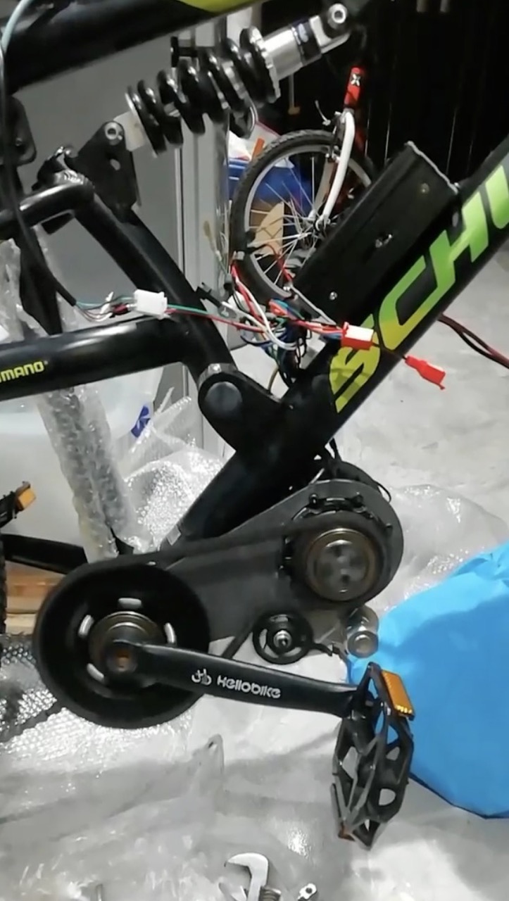 Sound of a bicycle chain