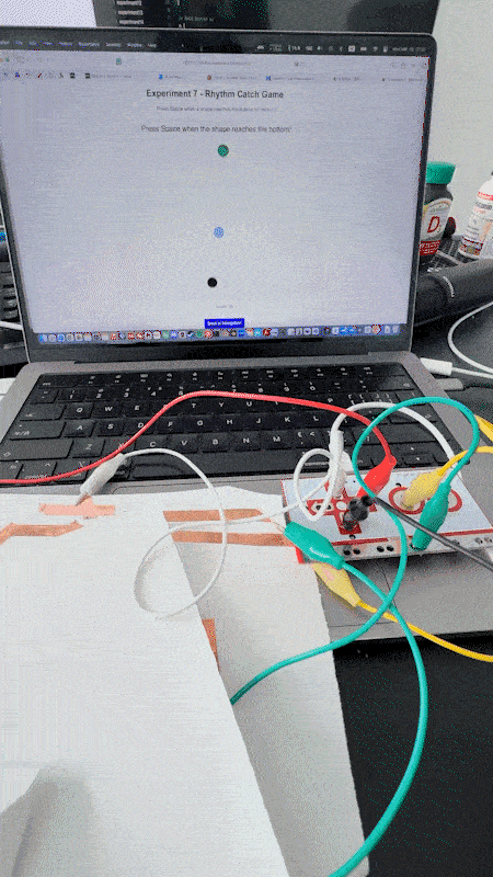 Interactive game with random shapes