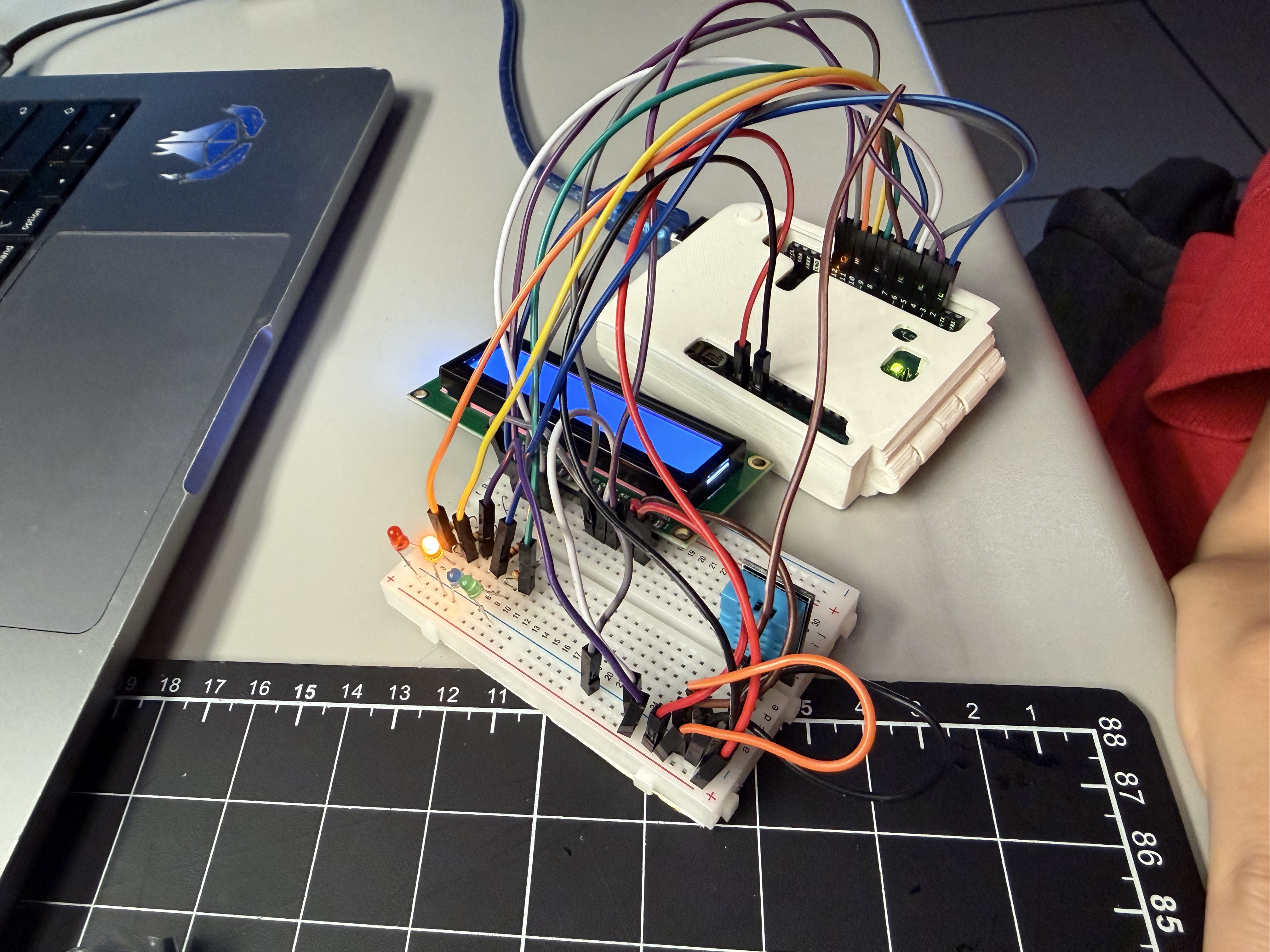 Breadboard refinement with POT for contrast