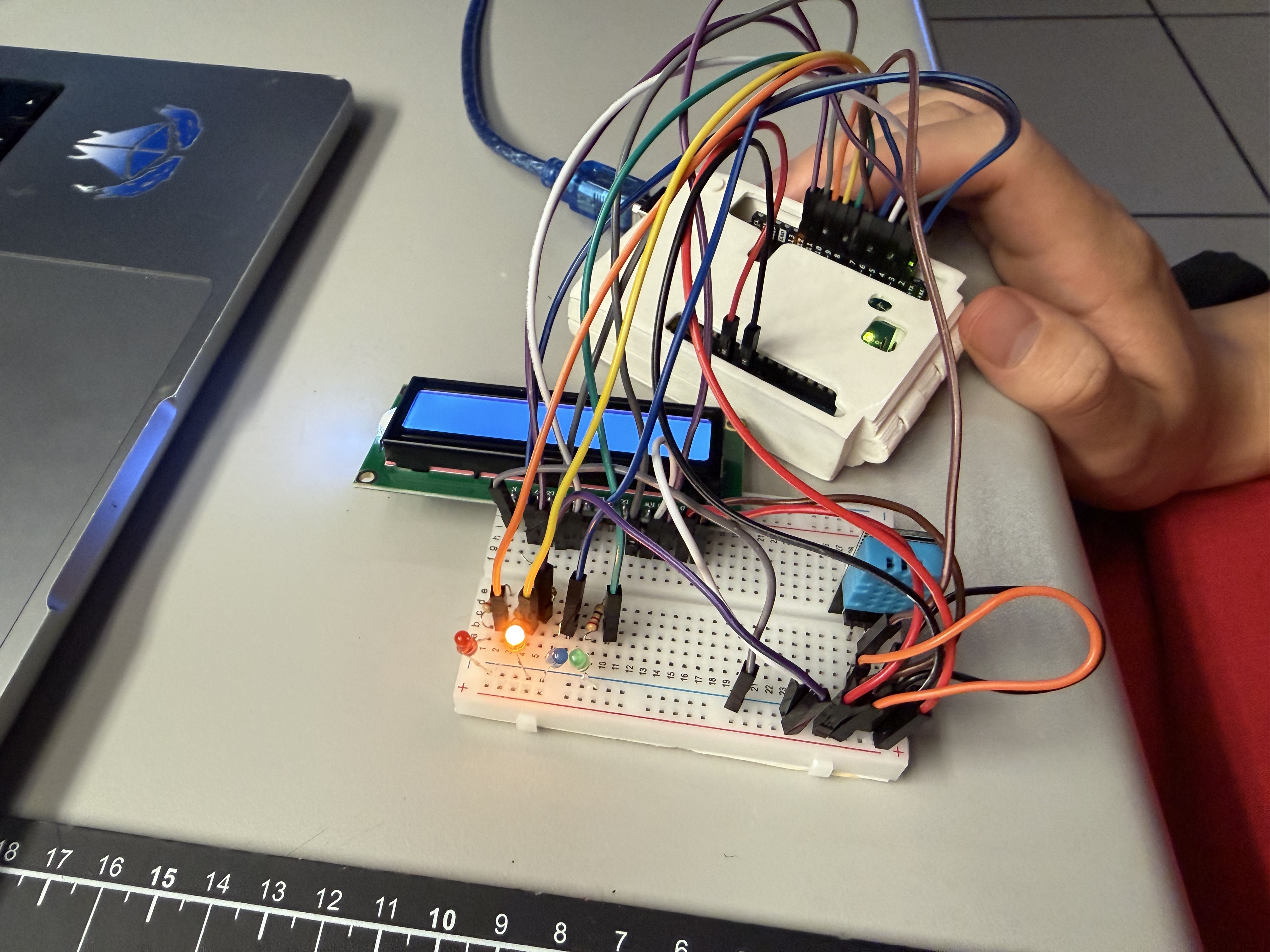 LED cues live — tier colours